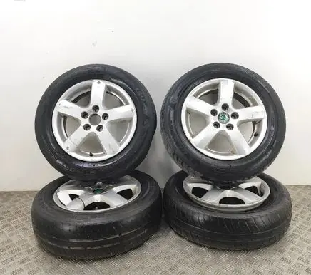 Skoda Fabia Mk1 (6Y) R14 alloy rim 5J0601025E
