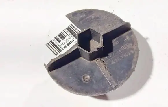 Renault Scenic II - Grand scenic II Spare wheel bolt 9200317791
