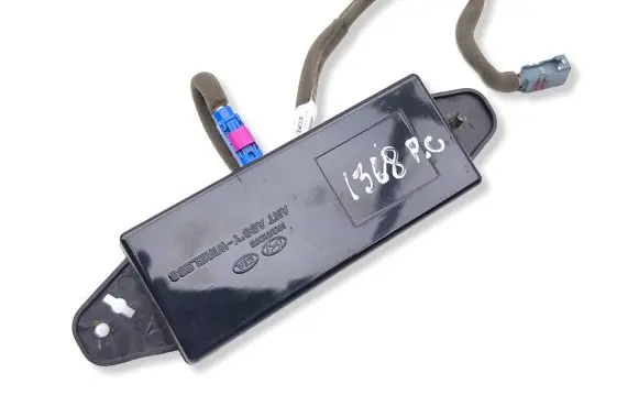 KIA Niro Antenna control unit 96240G5200
