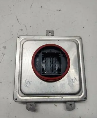 BMW 3 G20 G21 Xenon control unit/module 5A1M18F11 8804810
