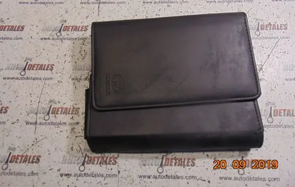 Toyota Verso User manual 