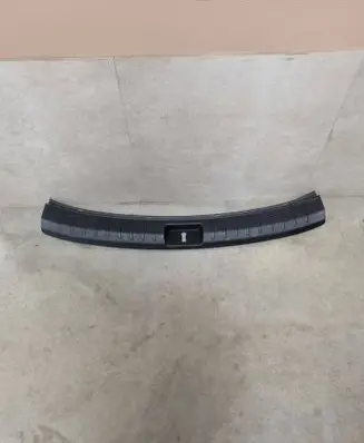 Hyundai Santa Fe Trunk/boot sill cover protection 857712W000