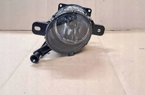 Opel Zafira B Front fog light 93357465