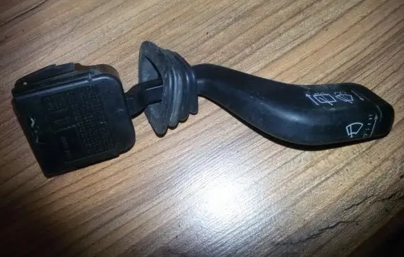 Opel Astra G Wiper control stalk 90124931