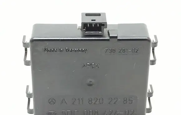Mercedes-Benz E W211 Rain sensor A2118202285 5DC008424