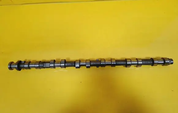 BMW 3 E46 Camshaft 2246744