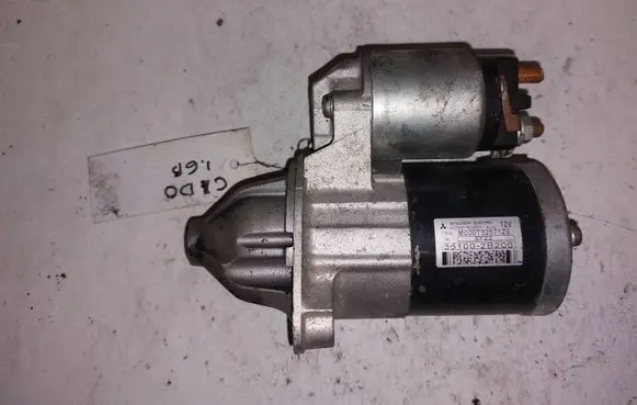 KIA Ceed Starter motor 361002B200 M000T32571ZE