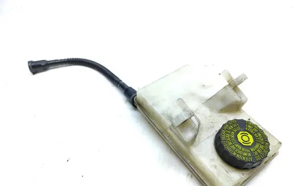 Citroen DS5 Brake fluid reservoir 9680907780
