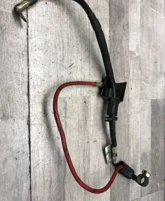 Volkswagen Golf Plus Positive cable (battery) 1K0971228L