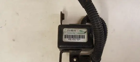 Jaguar XK8 - XKR Airbag deployment crash/impact sensor HJA9660AA