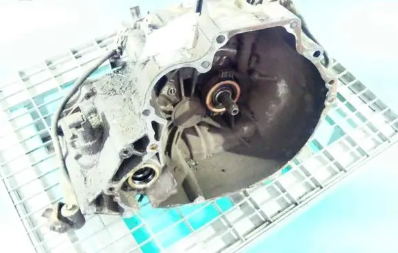 Nissan Almera Manual 5 speed gearbox 57J IMPRK1068628