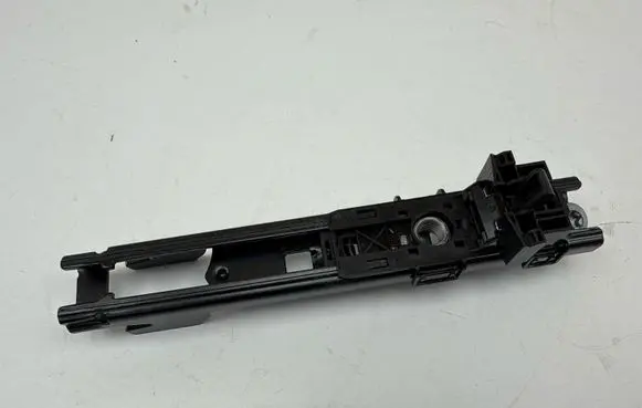 Mercedes-Benz EQC Seat belt height adjuster A0008600388