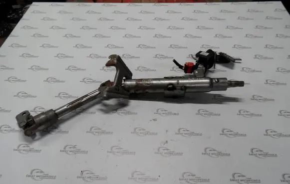 Steering wheel axle set