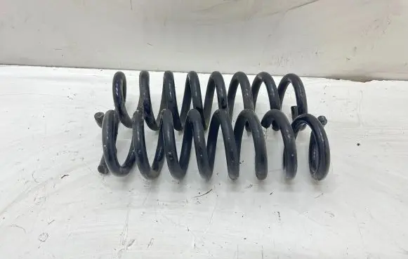 Mercedes-Benz E W238 Rear coil spring