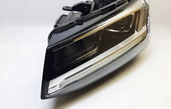 Audi Q2 - Headlight/headlamp 81A941773D