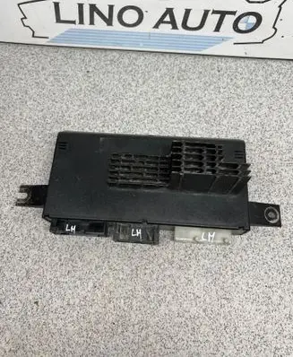 BMW 5 E39 Light module LCM 8352225