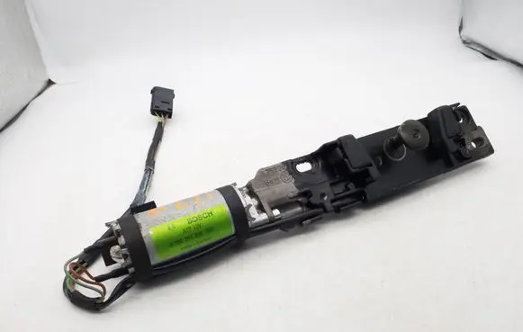 Tailgate/trunk/boot lift motor