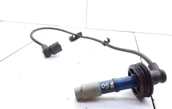 Volvo 850 Plug wire 12233