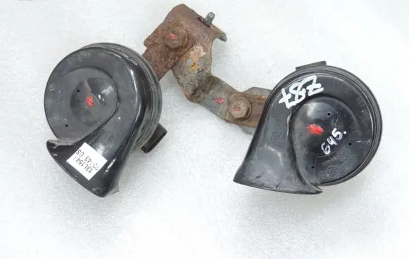 Opel Zafira B Horn signal 13187204 6228141