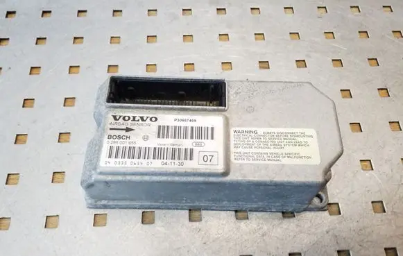 Volvo XC70 Airbag control unit/module 0285001655 P30667469
