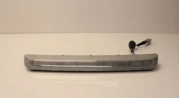 Toyota Avensis T270 Third/center stoplight 2009R