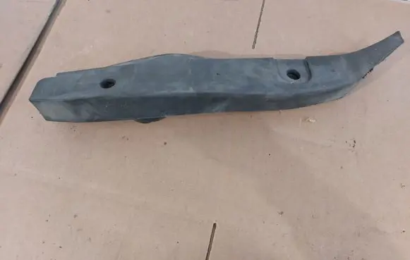 Skoda Octavia Mk3 (5E) Fender foam support/seal 5E0864236