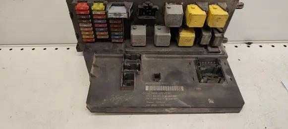 Volkswagen Crafter SAM control unit A9069004700