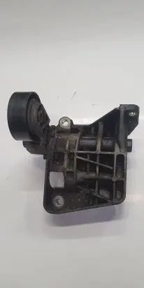 BMW X5 E70 Power steering pump mounting bracket 7799882