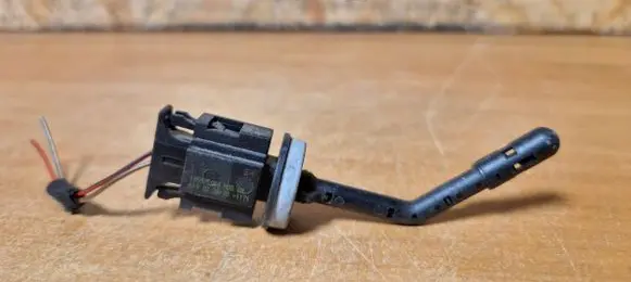Volkswagen PASSAT B6 Interior temperature sensor 1k0907543