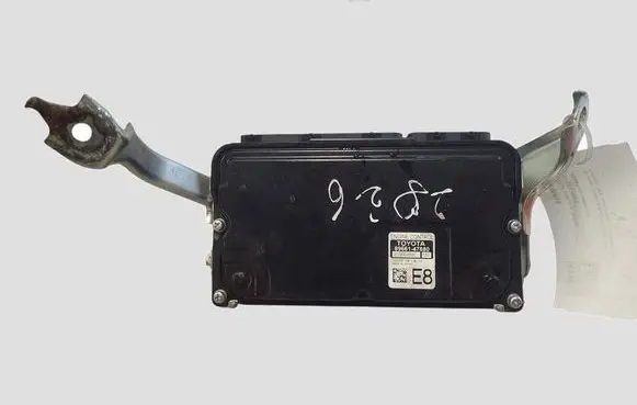 Toyota Prius (XW50) Engine control unit/module 8966147680