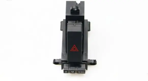 Mazda 3 II Hazard light switch BBP3664H0