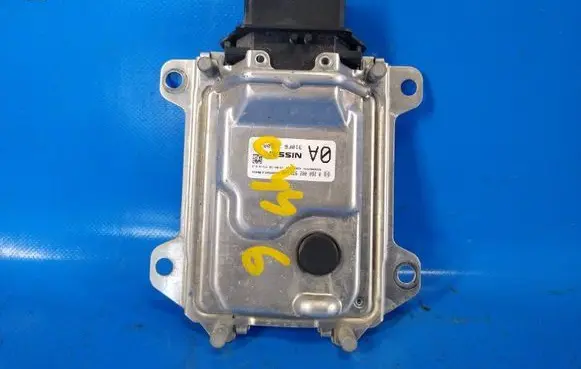 Nissan Sentra B17 Gearbox control unit/module 310F63SG0A