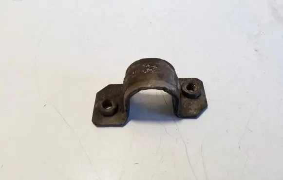 Volkswagen Polo V 6R Sway bar bush bracket, front 6Q0411333A