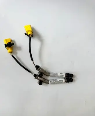 Volkswagen Tiguan Bonnet Pedestrian Airbag Actuator 5NA823823F 0589P1000684
