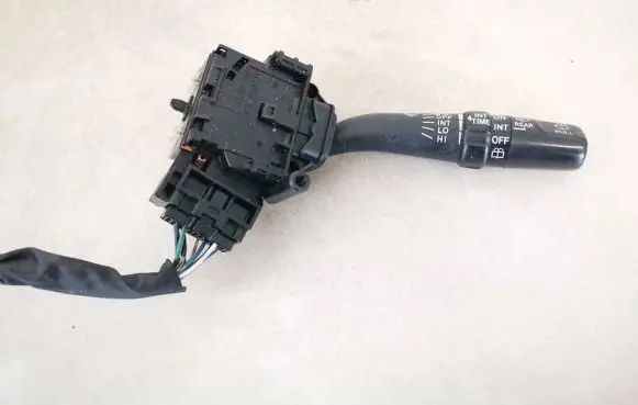 Toyota Avensis Verso Wiper control stalk 173654 173654lh