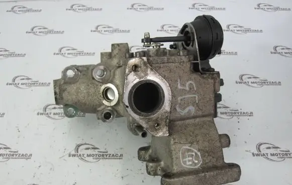 Opel Antara EGR valve 96868923 2122A100