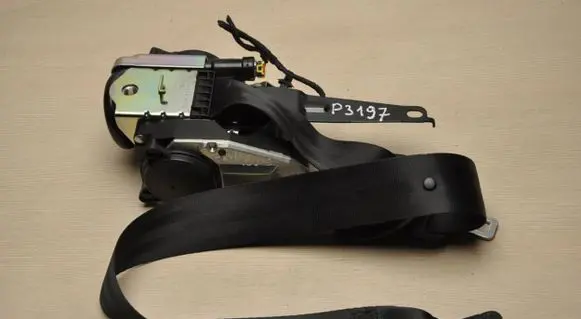 Skoda Superb B8 (3V) Front seatbelt 3V0857701C