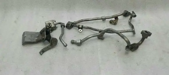 BMW 5 GT F07 Turbo turbocharger oiling pipe/hose 7577010
