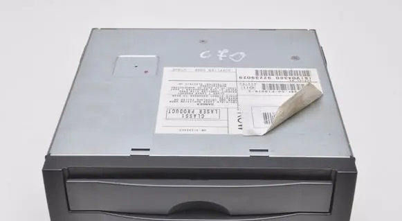 Volvo C70 CD/DVD changer 31310183