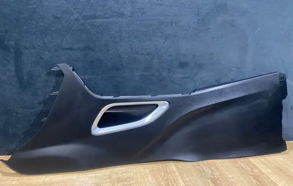 Jaguar F-Pace Centre console side trim front 746022 X76119YY