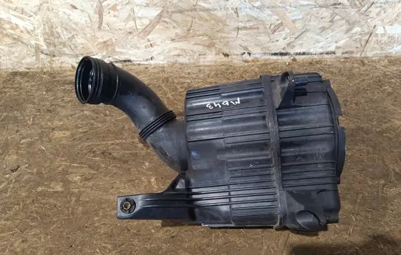 Alfa Romeo Giulietta Air filter box 50526409