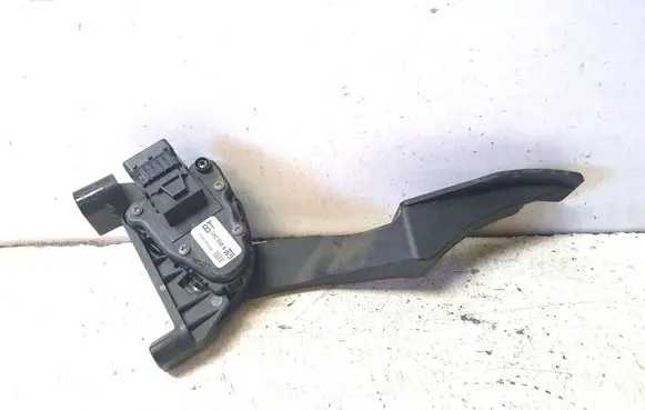 Opel Zafira A Accelerator throttle pedal 9202341