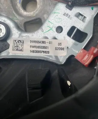 BMW X5 F15 Steering wheel 2460554385 14B3085P6620 6865335