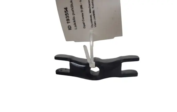 Opel Corsa D Fuel Injector clamp holder