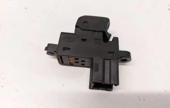 Nissan Pathfinder R51 Electric window control switch 25411EA003