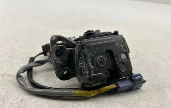 Tailgate/trunk/boot lock/catch/latch