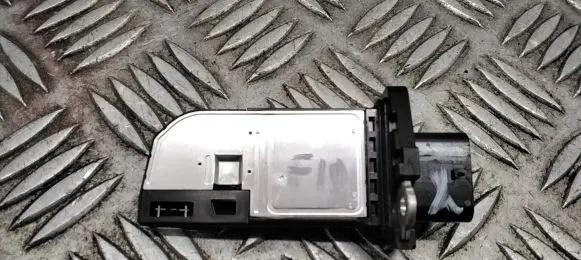 BMW 5 F10 F11 Mass air flow meter 7804150