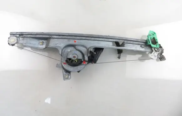 Renault Scenic II - Grand scenic II Front door window regulator with motor 440726F