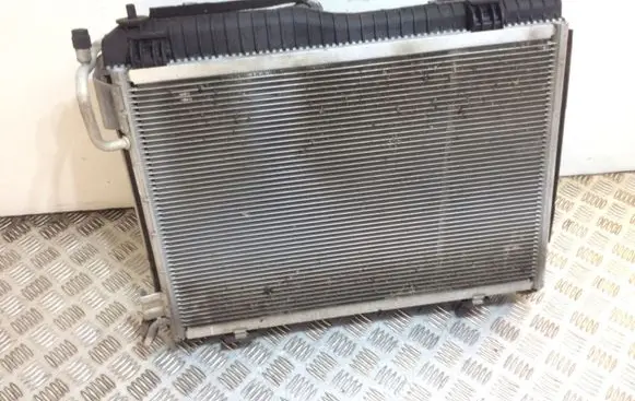 Coolant radiator