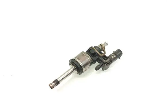 Volkswagen T-Cross Fuel injector 0261500443 05C036